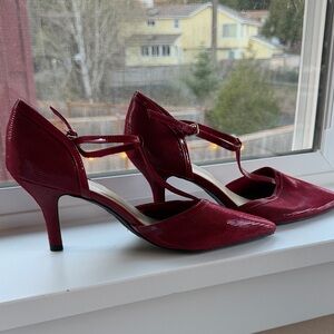 Vintage Red Fioni Heels